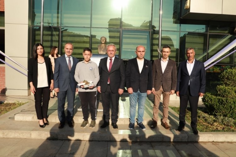 Bursa'da ilk ders: Ormanlarımızı seviyoruz, &ccedil;evremizi koruyoruz