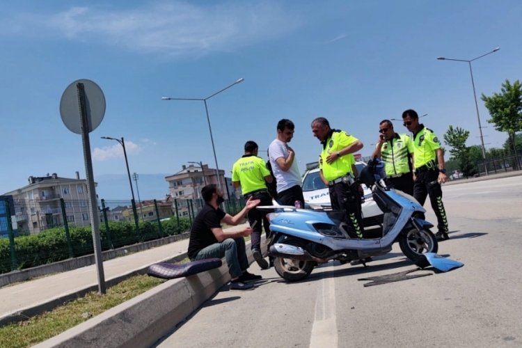 Bursa'da polisin durdurduğu s&uuml;r&uuml;c&uuml; hem alkoll&uuml; hem ehliyetsiz &ccedil;ıktı