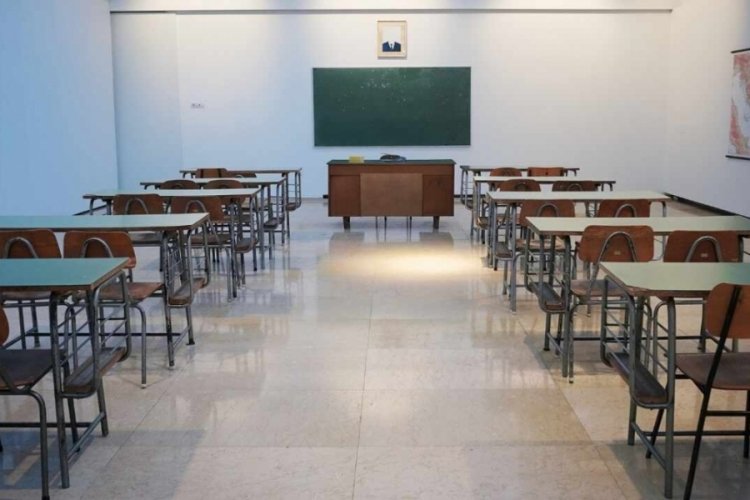 Bursa'da yıl sonu etkinliği olarak &ouml;ğrencilerin camiye &ccedil;ağrılmasına Eğitim-İş Bursa'dan a&ccedil;ıklama