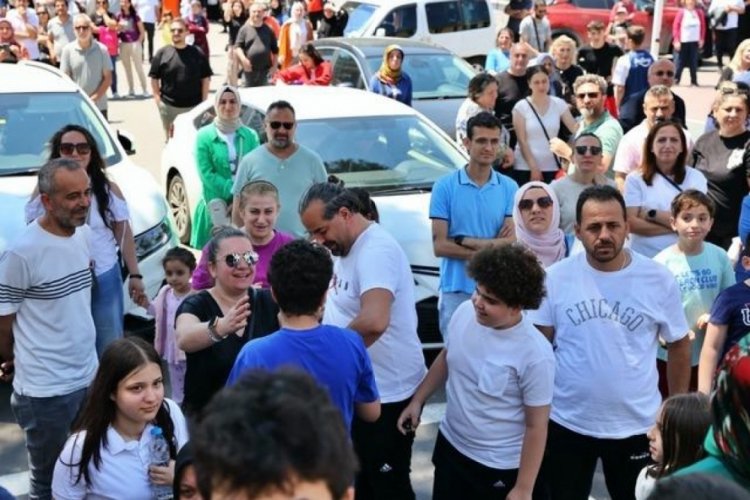 LGS'de tartışma yaratan soru! "Atat&uuml;rk'&uuml;n 'Yurtta sulh, cihanda sulh' ilkesi g&ouml;rmezden gelindi"