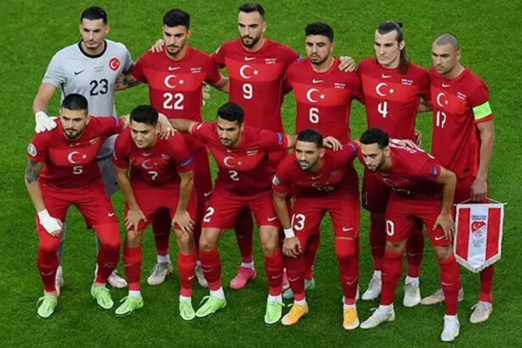 A Milli Takım'ının İtalya &ouml;zel ma&ccedil;ı i&ccedil;in 11'i belli oldu