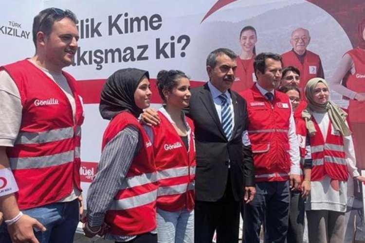 Bakan Tekin: 420 bin &ouml;ğretmen ilk yardım eğitimi aldı