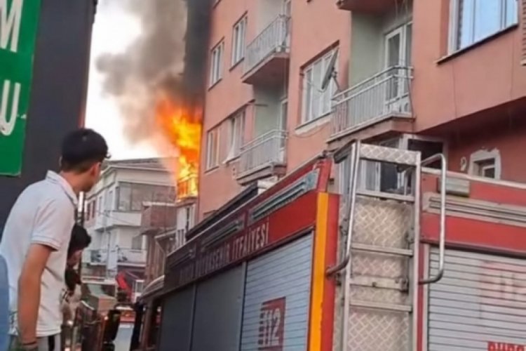 Bursa'da bir evde yangın &ccedil;ıktı!