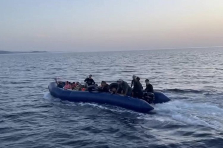 &Ccedil;anakkale a&ccedil;ıklarında 39 ka&ccedil;ak g&ouml;&ccedil;men yakalandı