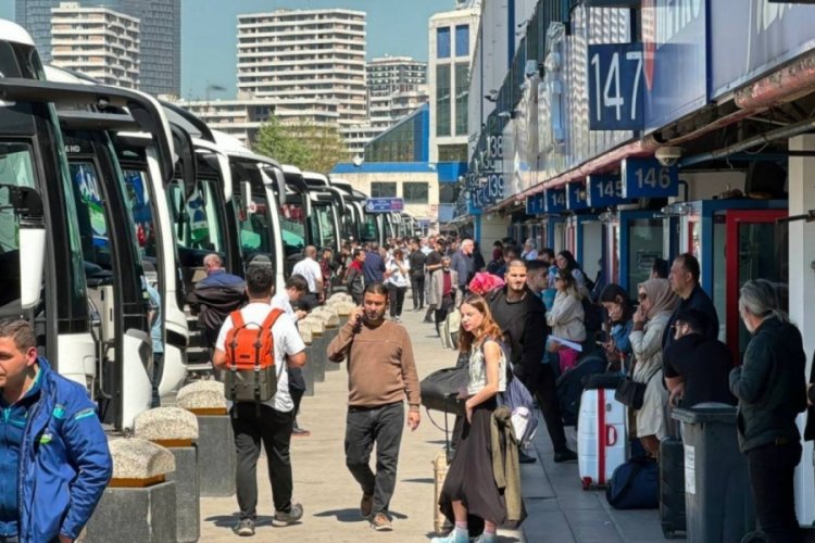 Bayramda yollar ateş pahası!