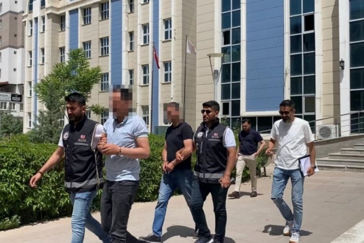 Fenomen muhtar adayını dolandıran 2 kişi tutuklandı