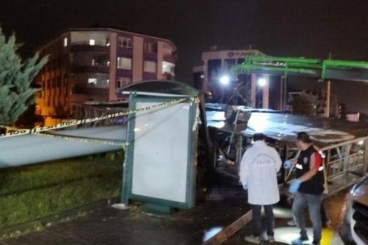 Ankara'da fırtına can aldı!