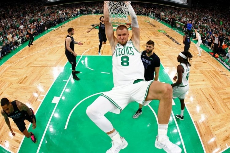 NBA'de final serisinde Boston Celtics ilk ma&ccedil;ı farklı kazandı