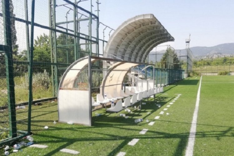 Bursa'da spor tesisi yıllardır atıl duruyor!
