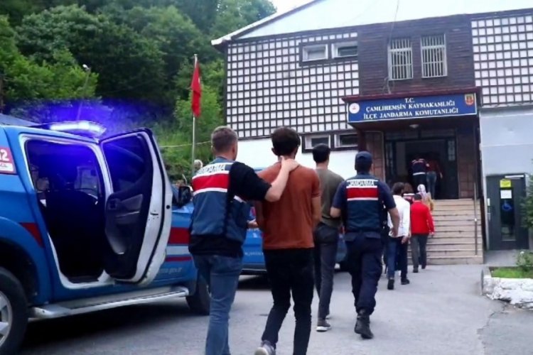 Rize'de uyuşturucu operasyonunda 14 kişi g&ouml;zaltına alındı