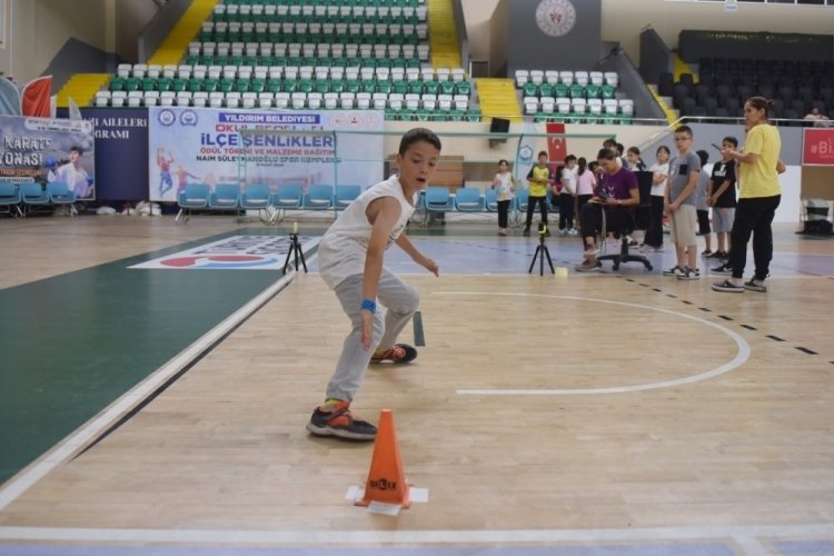 Bursa'da gen&ccedil; yetenekler Yıldırım'da buluştu