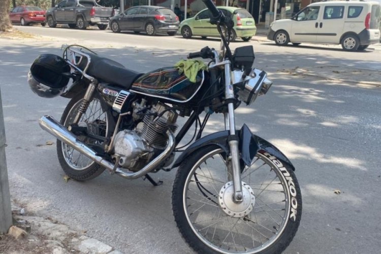 Denizli'de ehliyetsiz s&uuml;r&uuml;c&uuml; &ccedil;alıntı motorla yakalandı