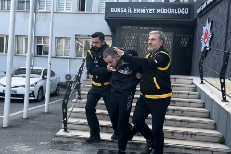 Bursa'da babasını t&uuml;fekle &ouml;ld&uuml;ren sanık g&ouml;zlem altına alınacak