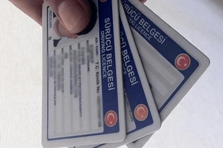 Eski tip ehliyet kullananlar dikkat! İşte son ge&ccedil;erlilik tarihi