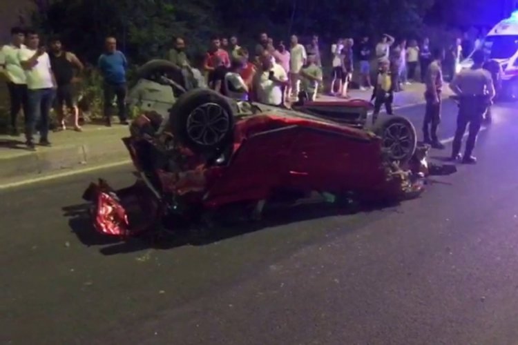 Zonguldak'ta iki ara&ccedil; &ccedil;arpıştı: 2 yaralı