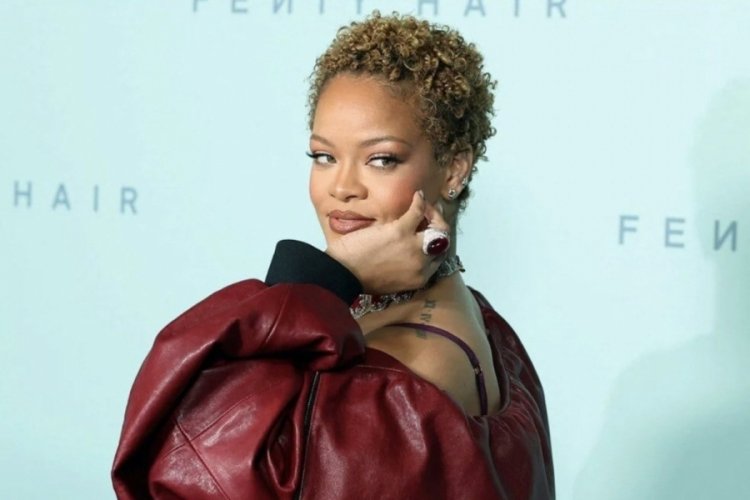 Rihanna yeni bir akıma imza attı