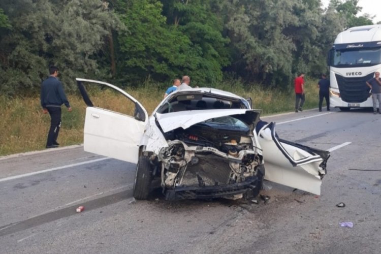 Ankara'da otomobil takla attı: Anne ve kızı &ouml;ld&uuml;