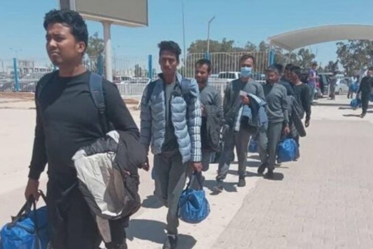Libya'da 163 Bangladeşli yasa dışı g&ouml;&ccedil;men sınır dışı edildi