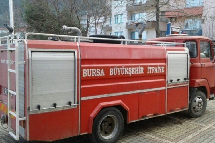 Bursa'da bakım nedeniyle alınıp geri verilmemişti! 1 yıl sonra itfaiye aracına kavuşuyorlar