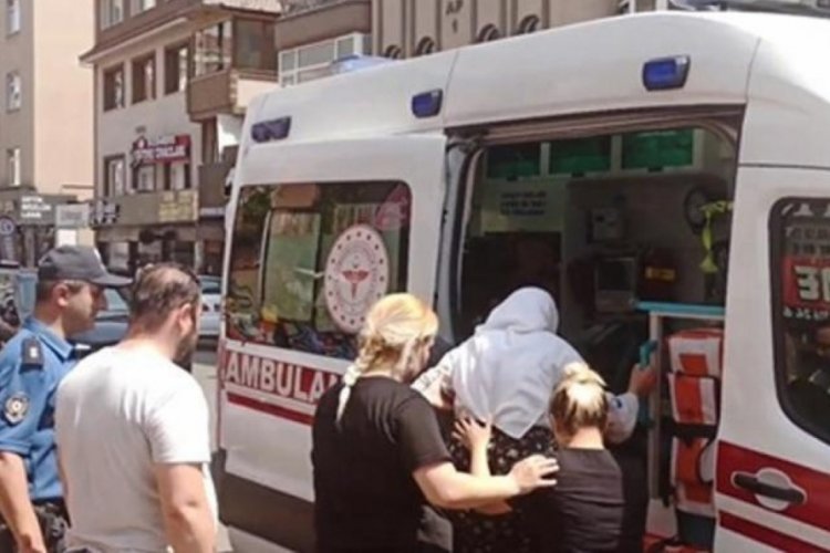 Engelli kız annesini evde kilitleyip darp etti!