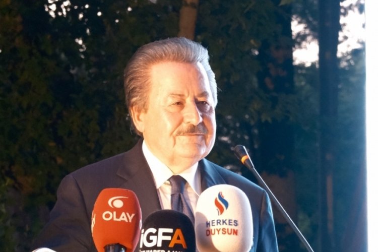 Cavit &Ccedil;ağlar BUSİAD'IN konuğu oldu