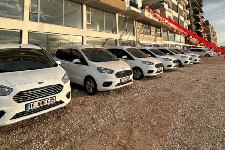 Talebe yetişemiyorlar, Bursa'da bayram &ouml;ncesi kiralık ara&ccedil; kalmadı