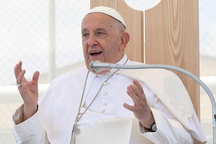 Papa'dan yapay zeka uyarısı: İnsanlığı umutsuz bir geleceğe mahkum etmiş oluruz