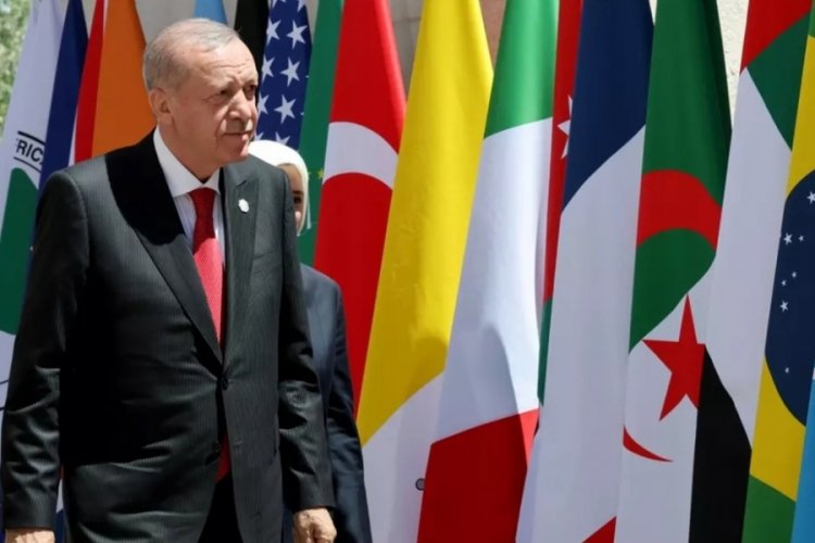 Cumhurbaşkanı Erdoğan İtalya'dan ayrıldı 