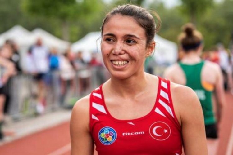 D&uuml;nya Modern Pentatlon Şampiyonasında İlke &Ouml;zy&uuml;ksel Mihrioğlu 6. oldu