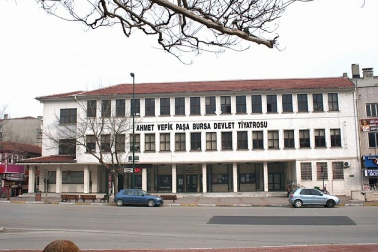 Bursa&nbsp;Devlet Tiyatrosunun "Keşanlı Ali Destanı" oyunu Kocaeli ve Balıkesir'de sahnelenecek