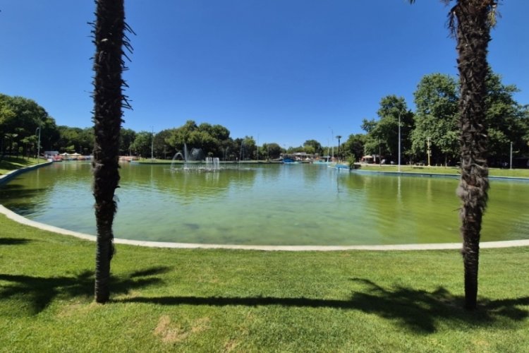 Bursa'da K&uuml;lt&uuml;rpark bayramın ilk g&uuml;n&uuml; boş kaldı!