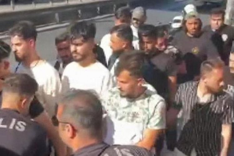 İstanbul'da ka&ccedil;ak g&ouml;&ccedil;menler metrob&uuml;s durağında yakalandı