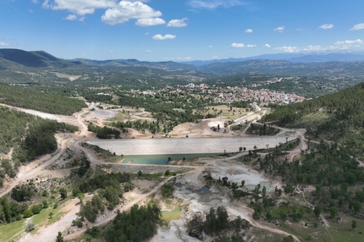 Bursa'da Kocadere Göleti'nde çalışmalar aralıksız sürüyor