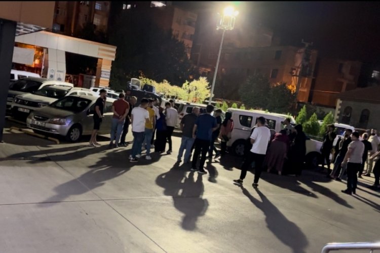 Diyarbakır'da yabancı uyruklu iki grup arasında silahlı kavga: 4 yaralı
