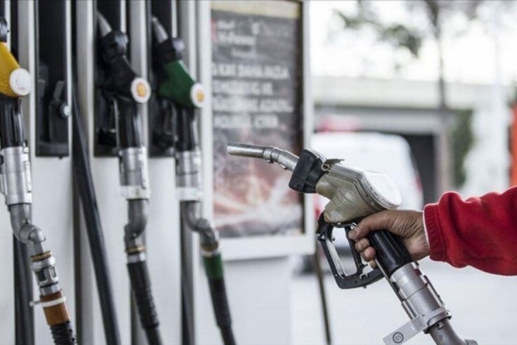 Benzine ve motorine zam bekleniyor