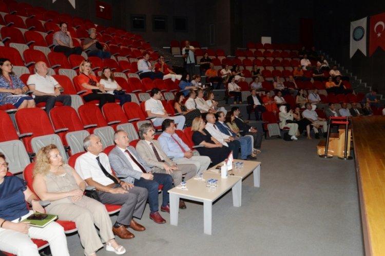 BUÜ'nün akademik destekleri "Bilgilendirme Günü'nde anlatıldı 