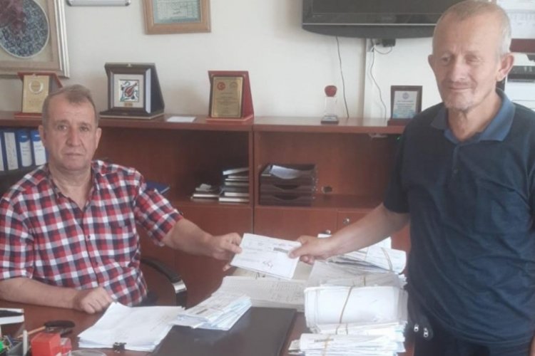Bursa'da muhtarlardan vatandaşa tebligat &ccedil;ağrısı!