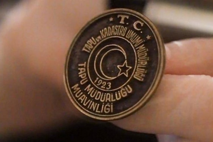 Bakan &Ouml;zhaseki a&ccedil;ıkladı! 884 par&ccedil;a m&uuml;h&uuml;r incelendi