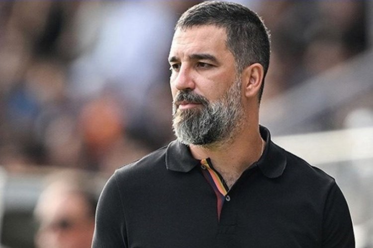 Arda Turan'dan millilere destek paylaşımı