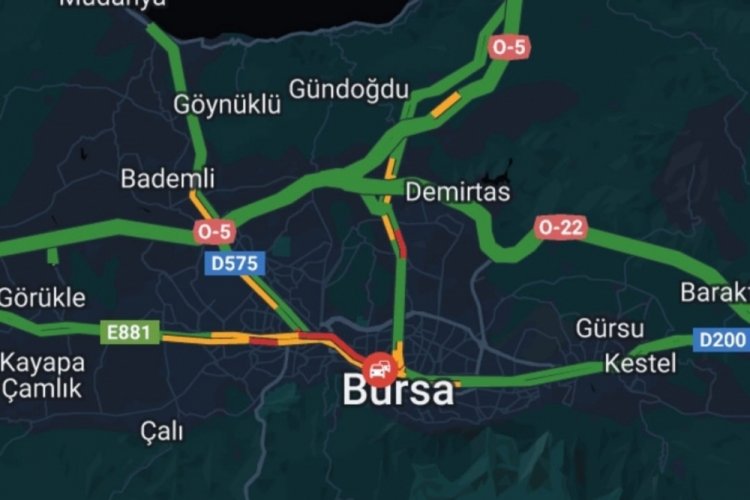 Bursa trafiği eski haline d&ouml;nd&uuml;! Acemler kilitlendi