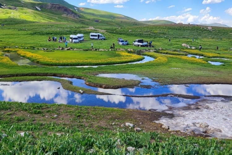 Van'da cennet ve cehennem vadisi! Çevre kirliliğiyle tepki topladı