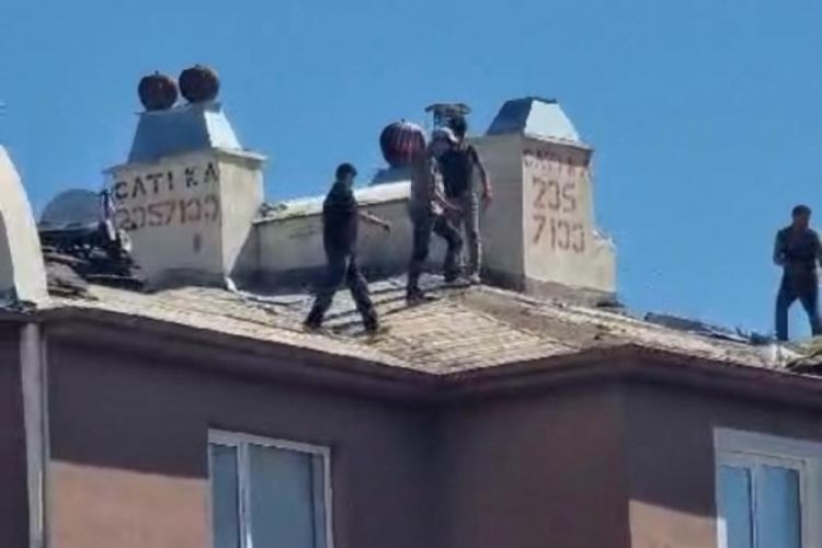 Canlarını hi&ccedil;e saydılar! 10. katta &ouml;l&uuml;mle dans