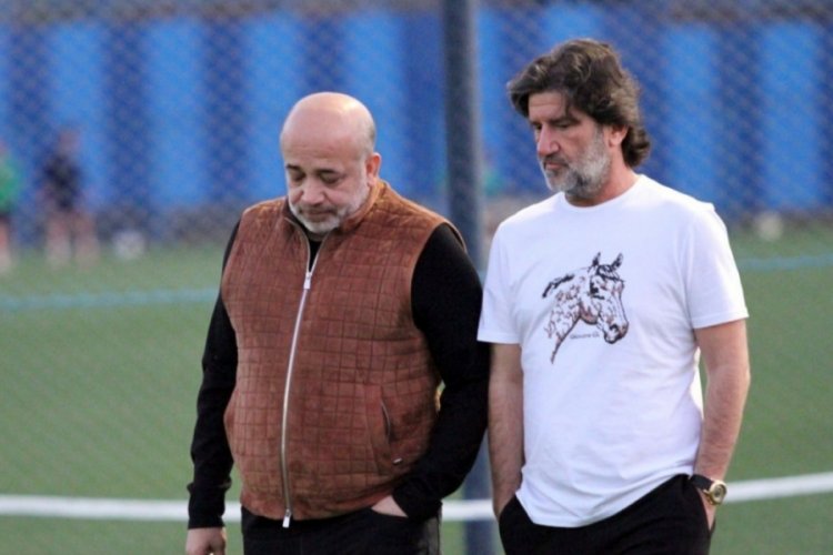 S&uuml;per Lig'te bir istifa daha!
