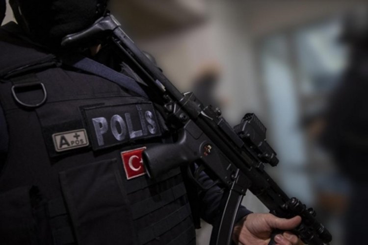 FET&Ouml; operasyonlarında Kara Kuvvetleri Komutanlığına bağlı 24 ş&uuml;pheli g&ouml;zaltına alındı