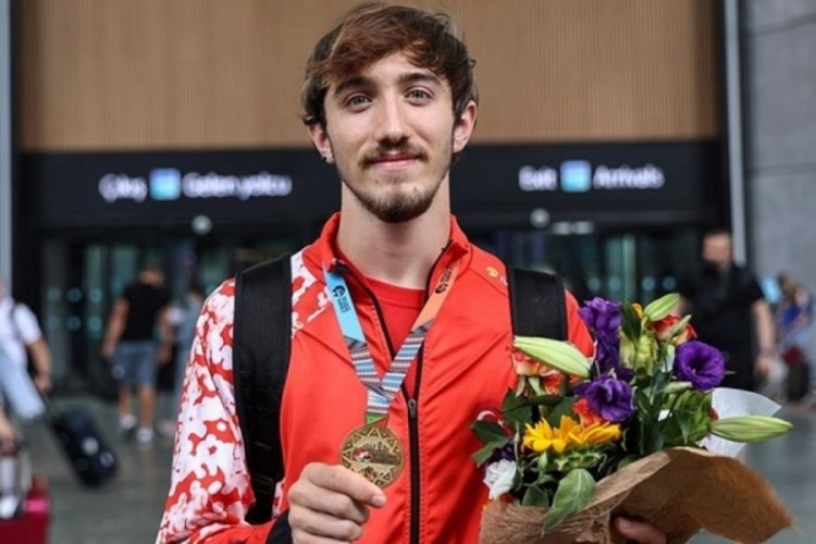 BU&Uuml;'l&uuml; gen&ccedil;lerden gururlandıran Olimpiyat başarısı