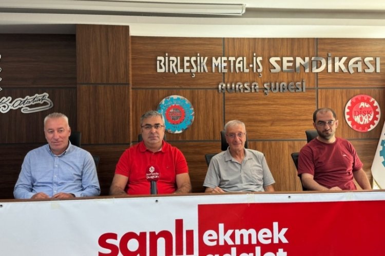 DİSK, Bursa'da tarihi iş&ccedil;i eylemini andı: Asgari &uuml;cret bile isteye enflasyona ezdiriliyor