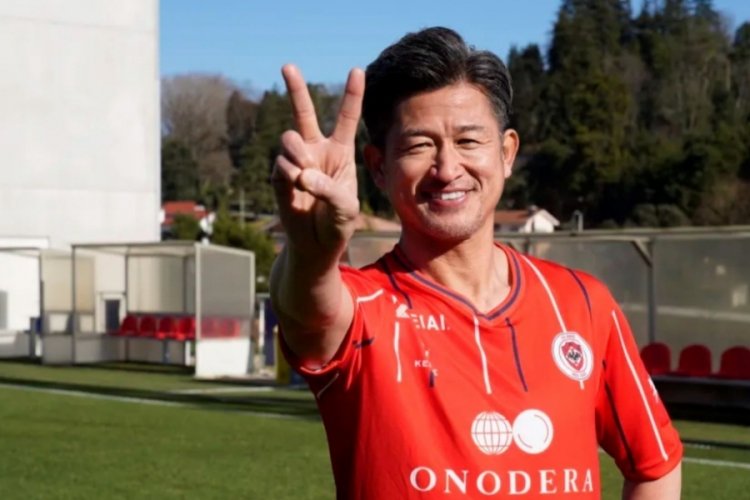 57 yaşındaki Japon futbolcunun yeni takımı belli oldu