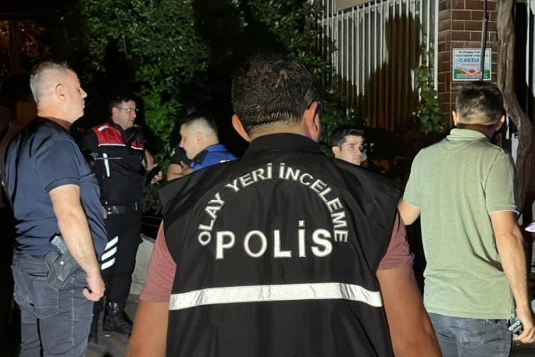 Uşak'ta silahlı &ccedil;atışmada kan aktı!