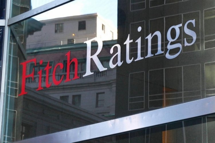 Fitch'ten iki T&uuml;rk bankasına "yatırım yapılabilir" notu