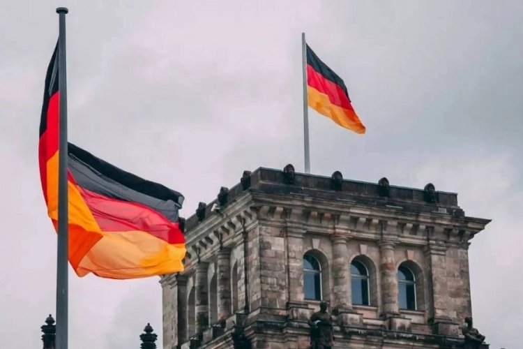 Almanya'da su&ccedil; işleyen yabancılar i&ccedil;in yeni d&uuml;zenleme